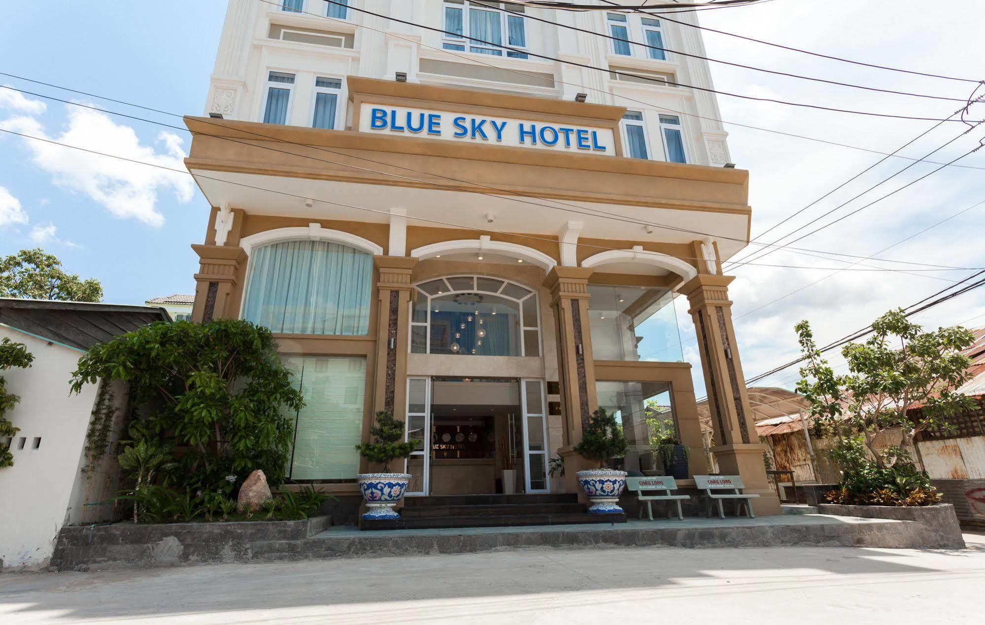 蓝天富国酒店 外观 照片